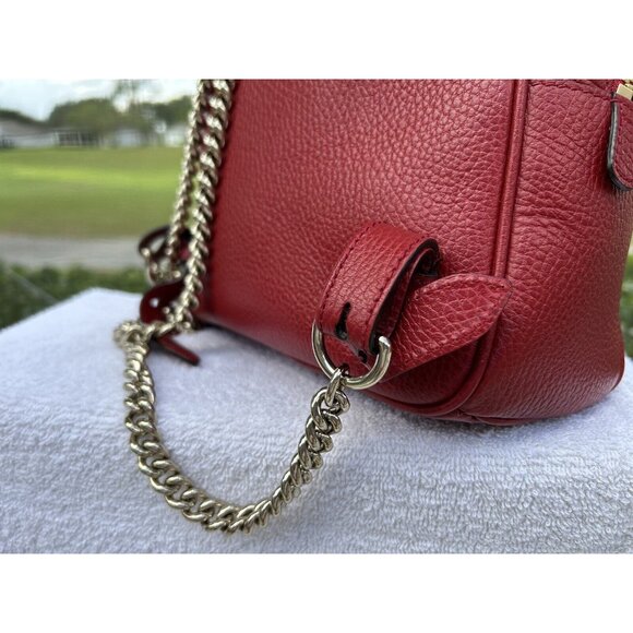 GUCCI  GG SOHO RED PEBBLED CALFSKIN LEATHER CHAIN BACKPACK BAG main image 7